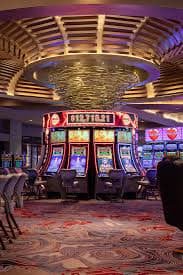 jiliwin app live casino and slot game sections displayed on screen
